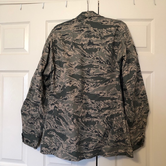 US Air Force Camouflage Shirt Perfect for Women - Picture 4 of 7